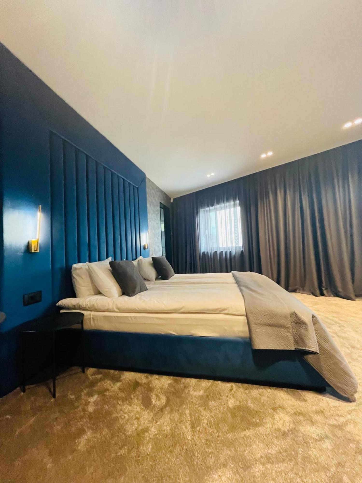 Lotus Luxury Rooms Varna Exterior foto